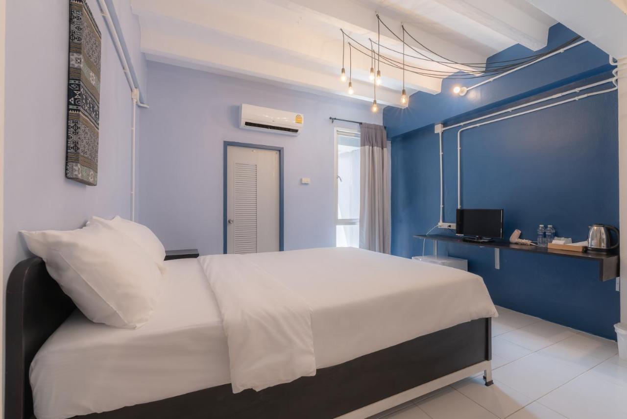 Bedgasm Hotel X Cafe Nimman Chiang Mai Luaran gambar