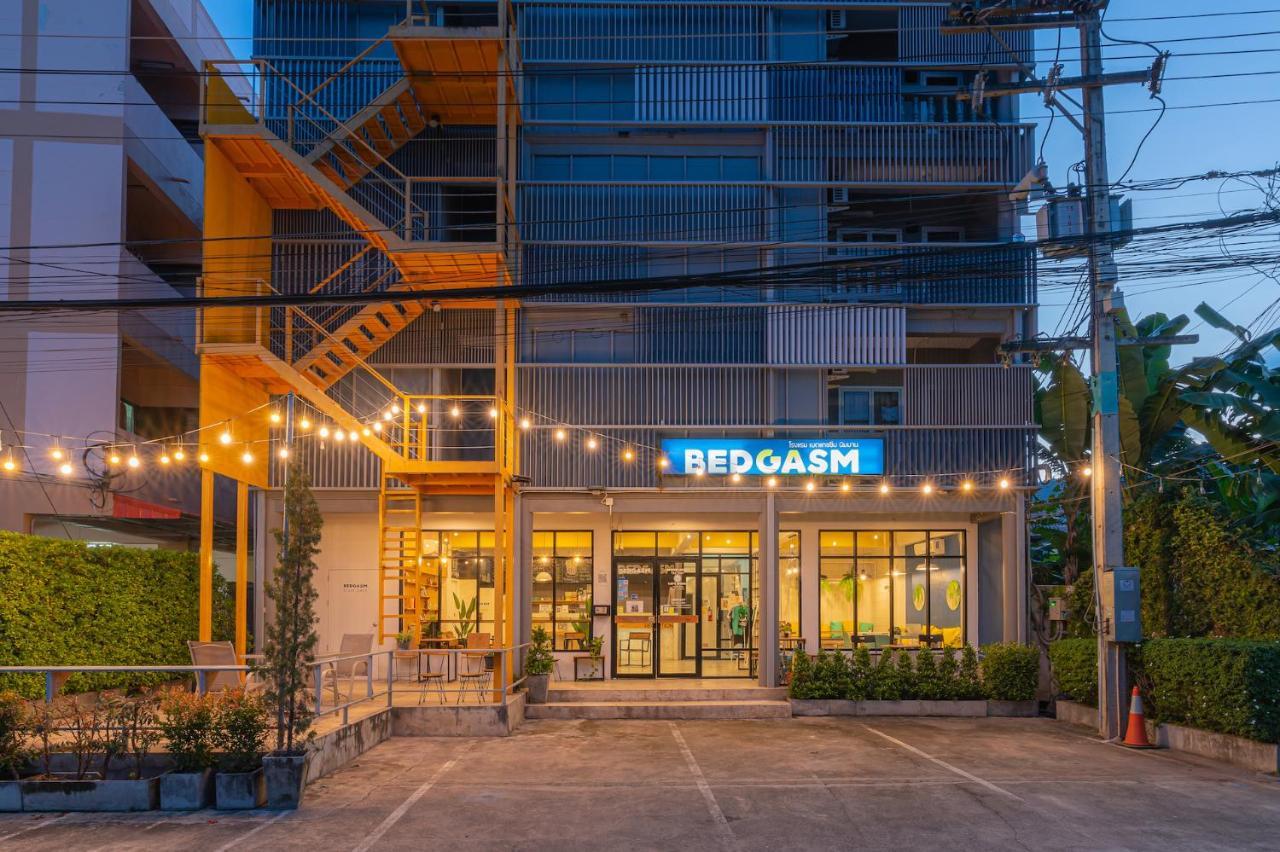 Bedgasm Hotel X Cafe Nimman Chiang Mai Luaran gambar