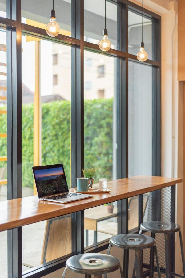 Bedgasm Hotel X Cafe Nimman Chiang Mai Luaran gambar